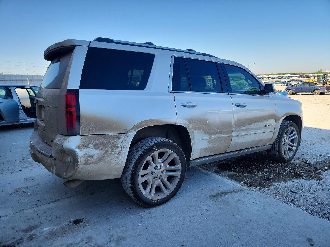 2019 Chevrolet Tahoe K1500 Premier - Фото 3