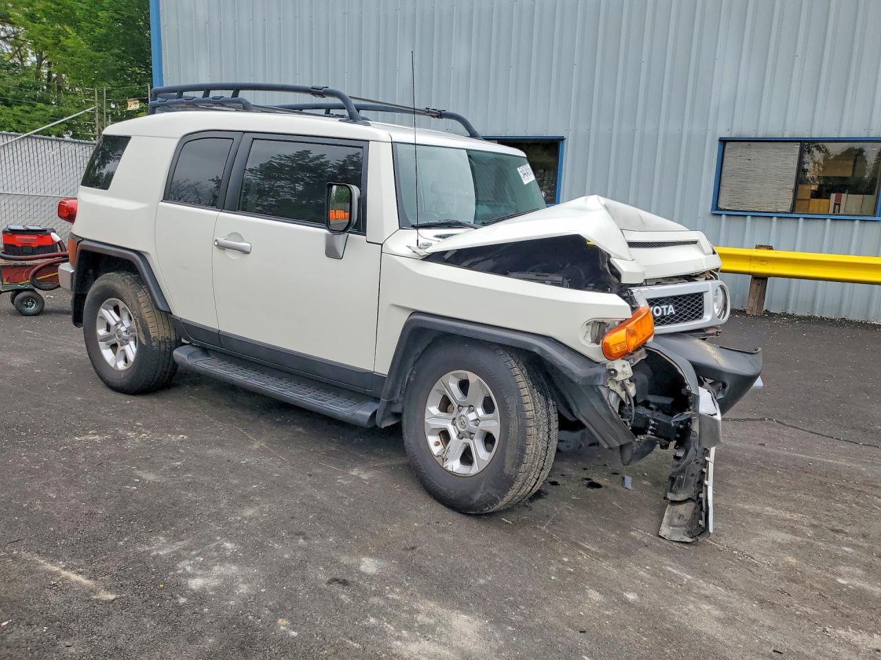 2014 Toyota Fj Cruiser Base - Фото 4