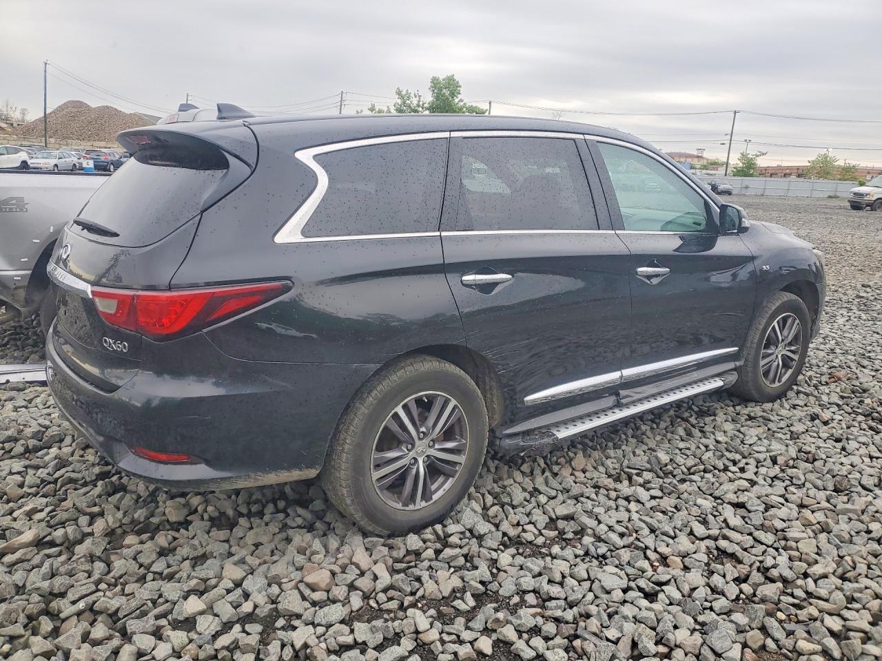 2017 Infiniti Qx60 Base - Фото 3
