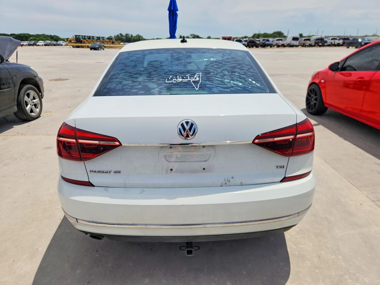 2018 Volkswagen Passat Se - Фото 6