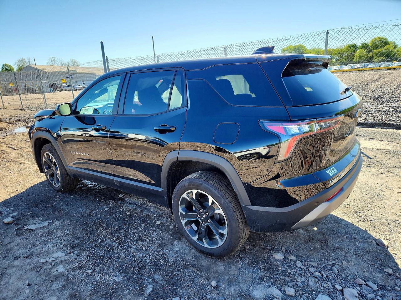 2026 Chevrolet Equinox Lt - Фото 2