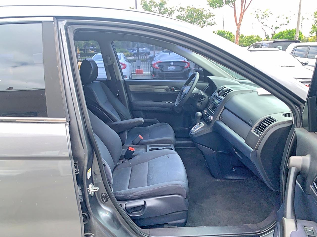2011 Honda Cr-V Lx - Image 5