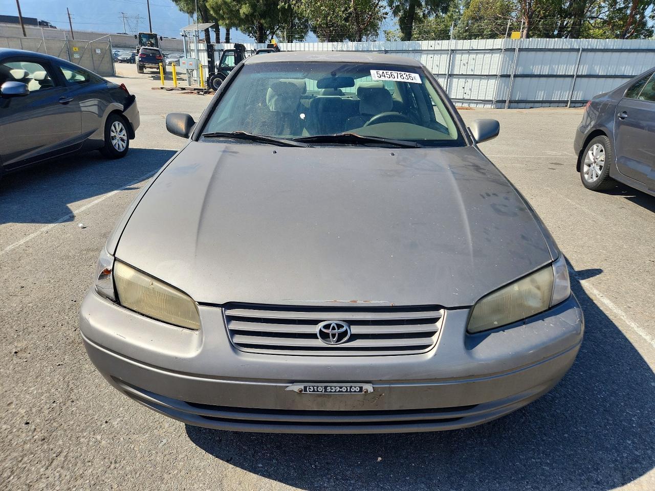 1999 Toyota Camry Ce - Фото 5