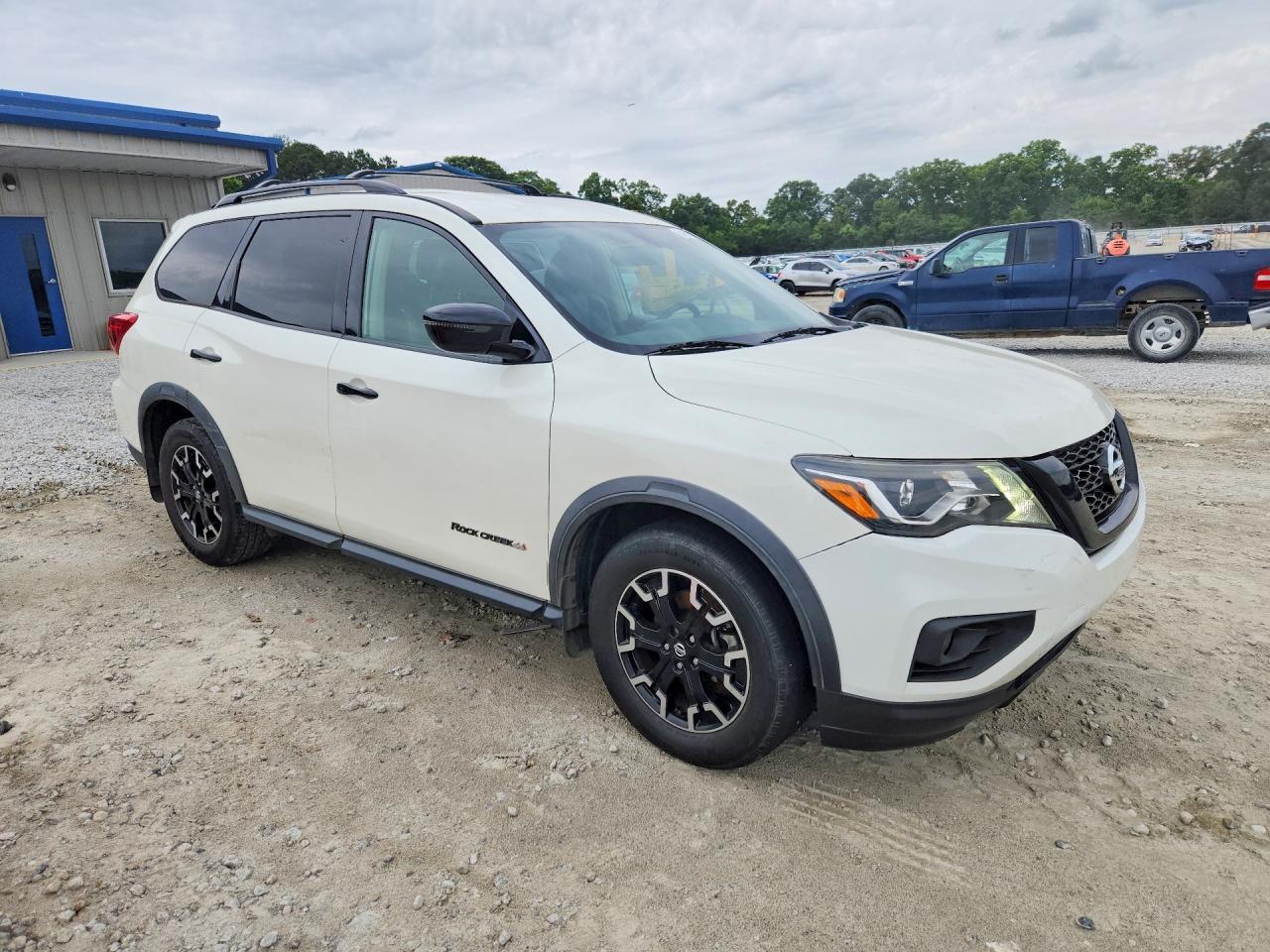 2020 Nissan Pathfinder Sv - Фото 4