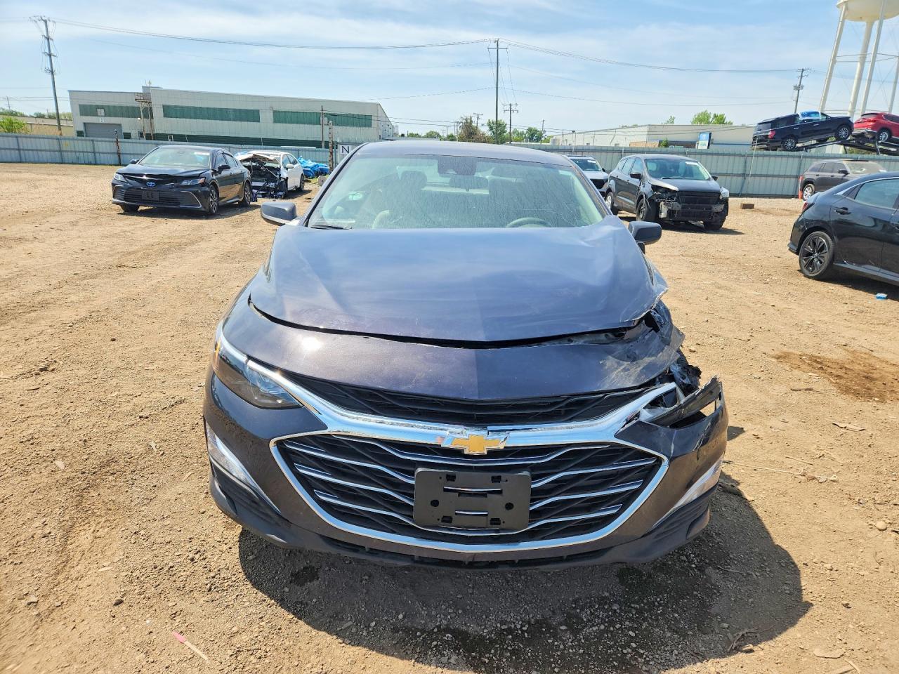 2025 Chevrolet Malibu Ls - Фото 5