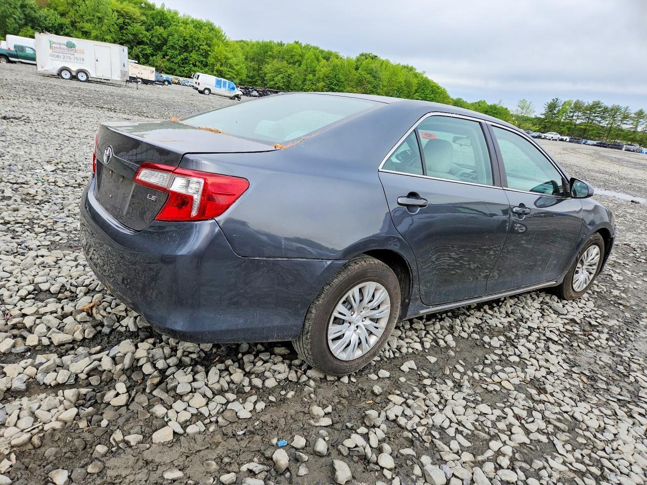 2013 Toyota Camry/Se/L - Фото 3
