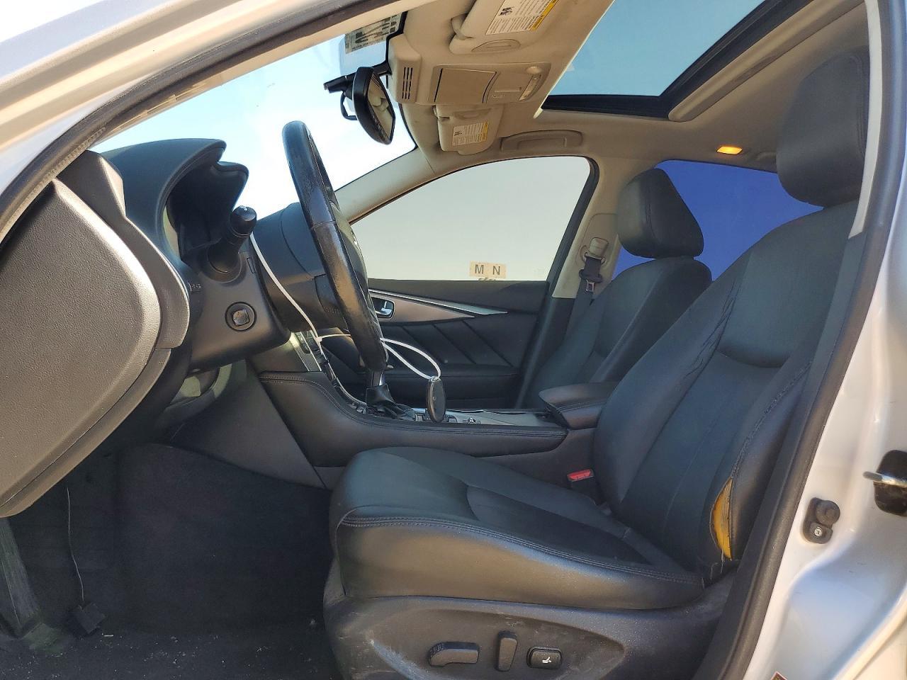 2016 Infiniti Q50 2.0T Premium - Фото 7