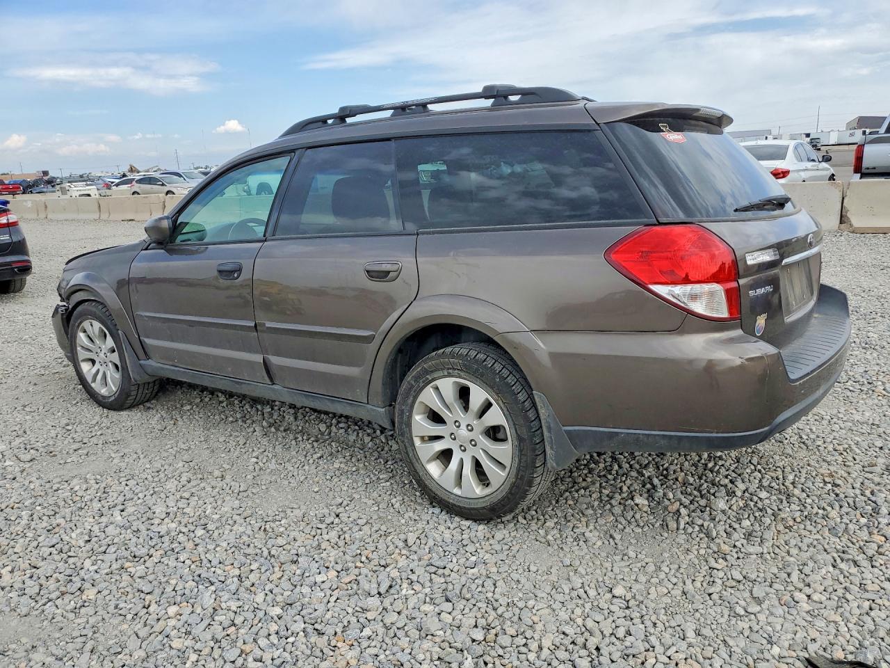 2009 Subaru Outback 2.5I Limited - Фото 2