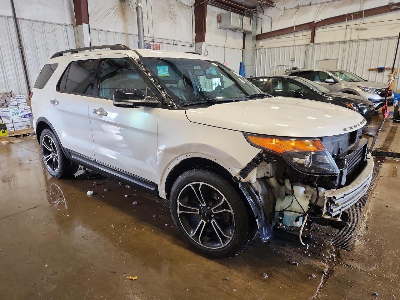 2014 Ford Explorer Sport - Фото 4
