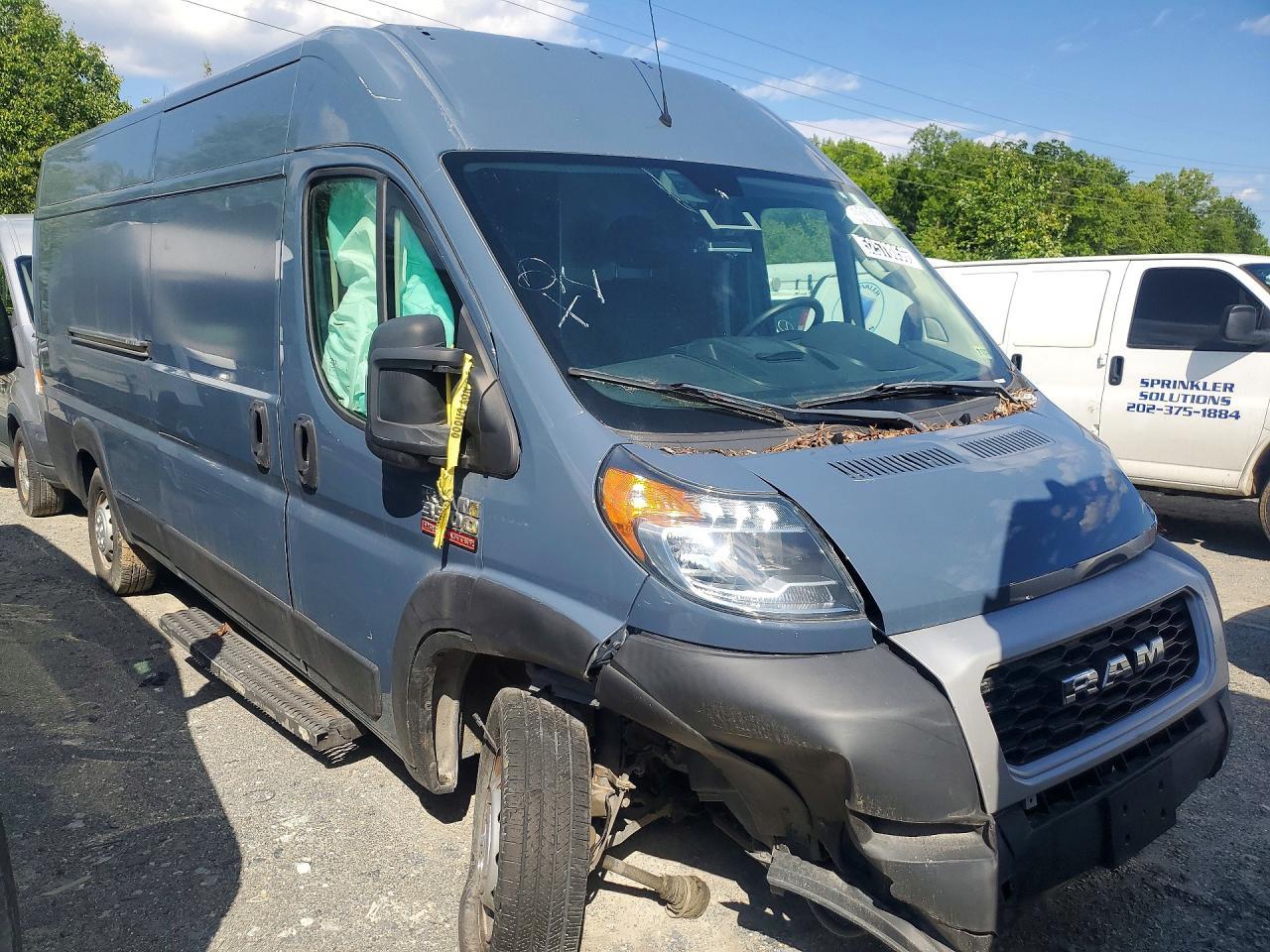 2020 Ram Promaster 3500 Delivery Van - Фото 4