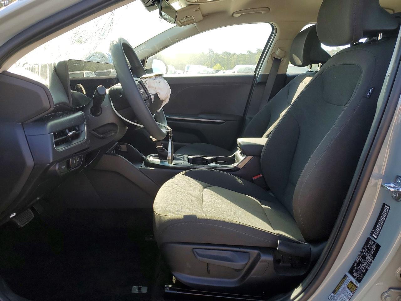 2026 Kia K4 Lxs - Image 7