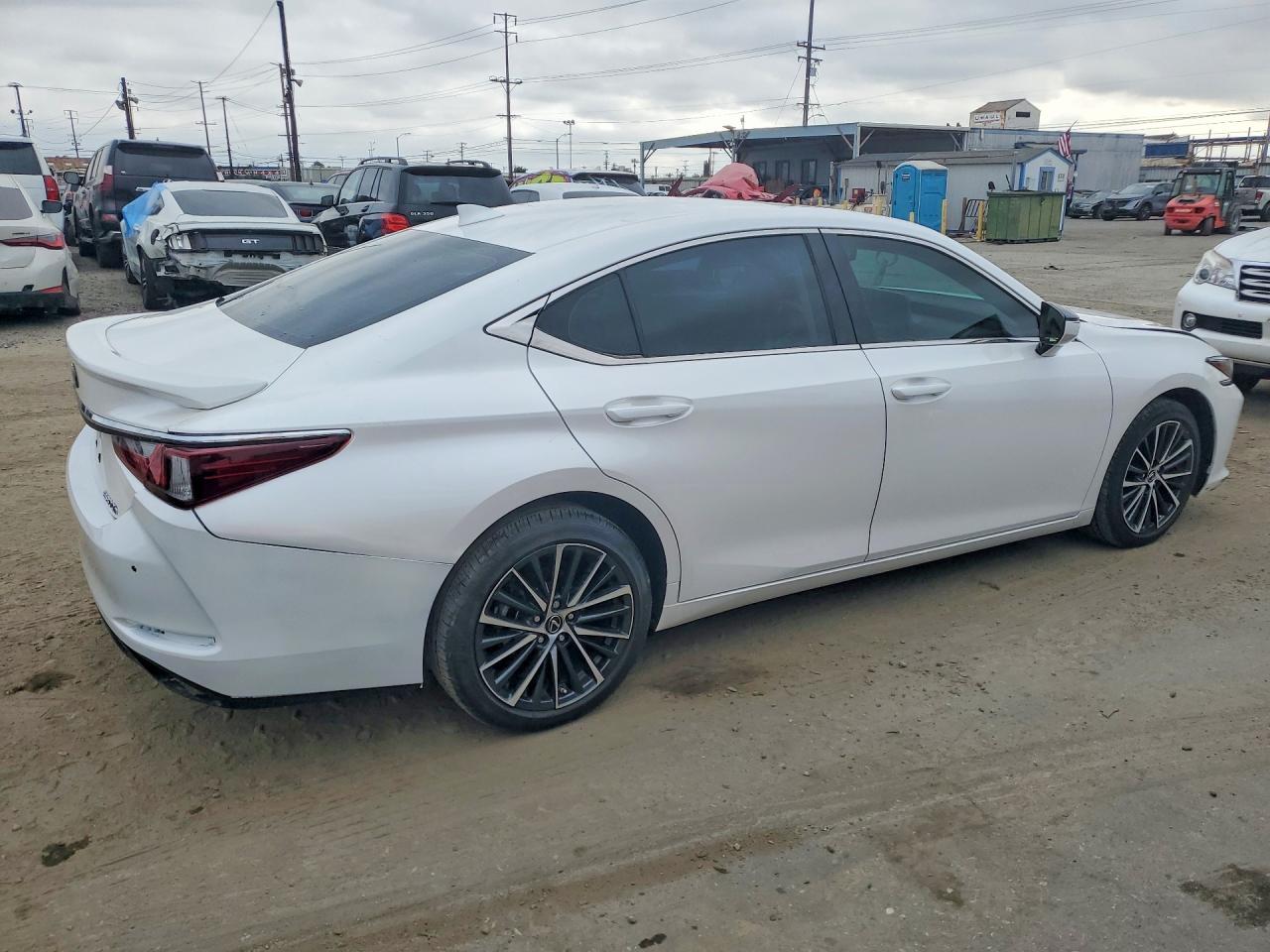 2024 Lexus Es 300H Base - Фото 3