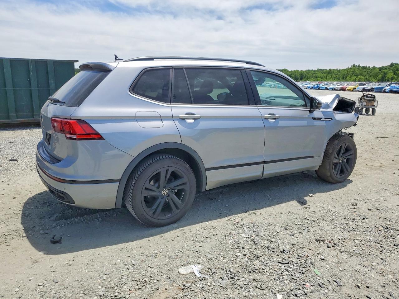 2024 Volkswagen Tiguan Se R-Line Black - Фото 3