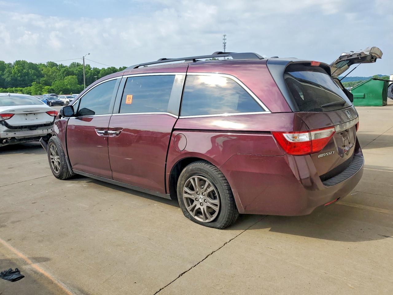 2013 Honda Odyssey Exl - Фото 2
