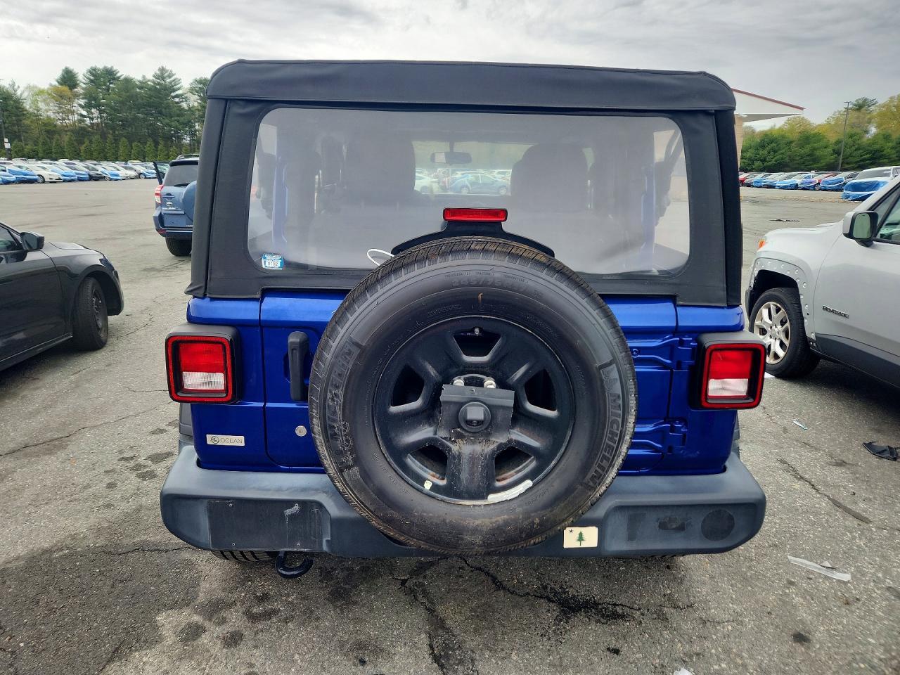 2019 Jeep Wrangler Sport - Фото 6