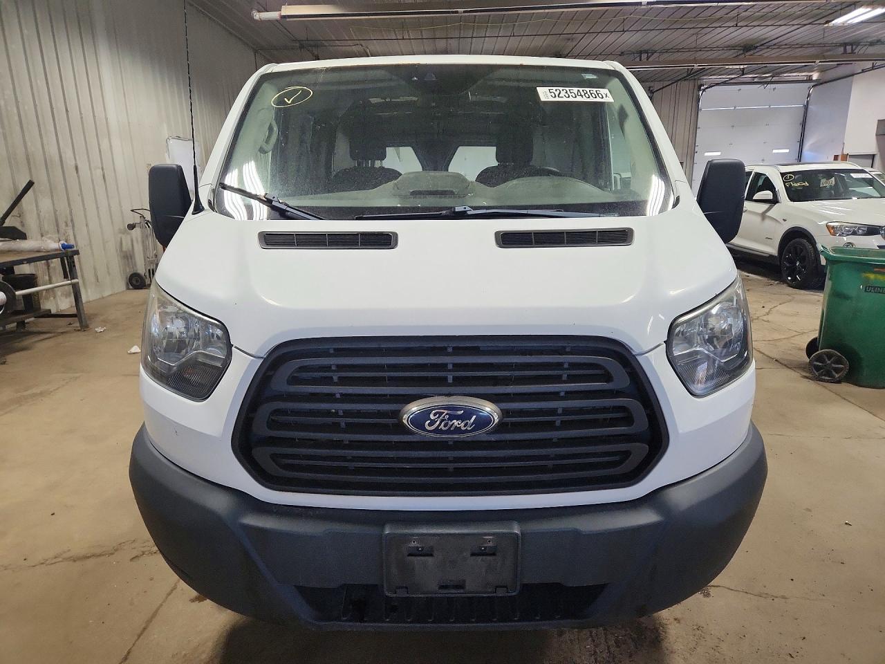 2015 Ford Transit T- - Delivery Van - Фото 5