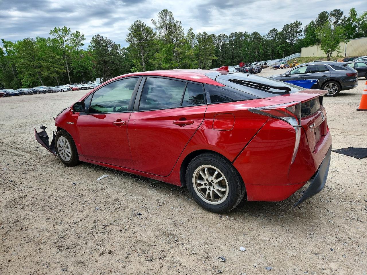 2017 Toyota Prius Two - Фото 2