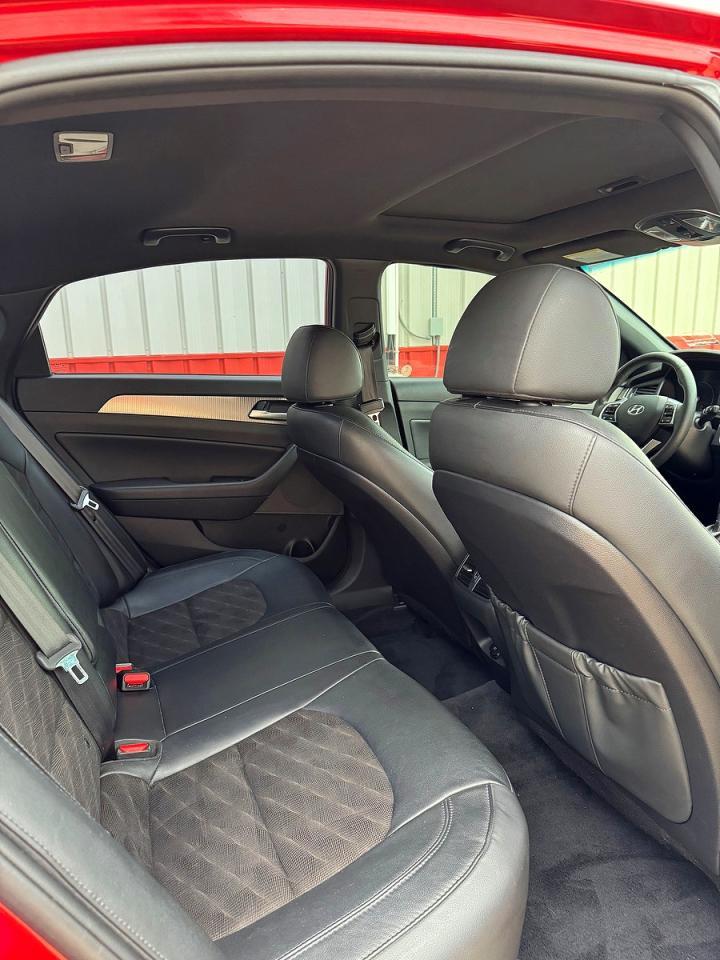 2019 Hyundai Sonata Sport - Image 6