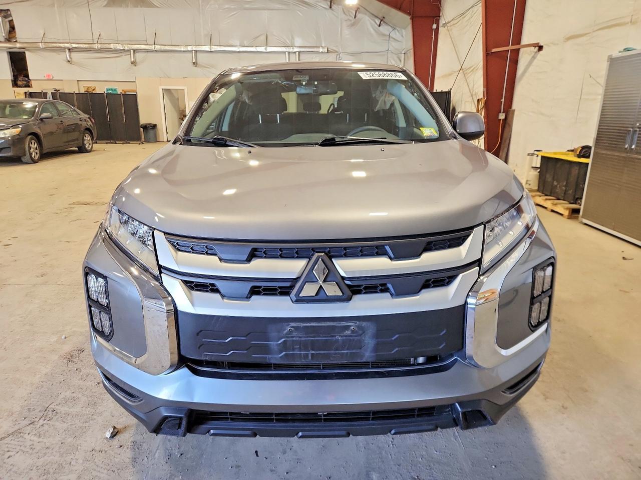 2022 Mitsubishi Outlander Sport Es - Image 5