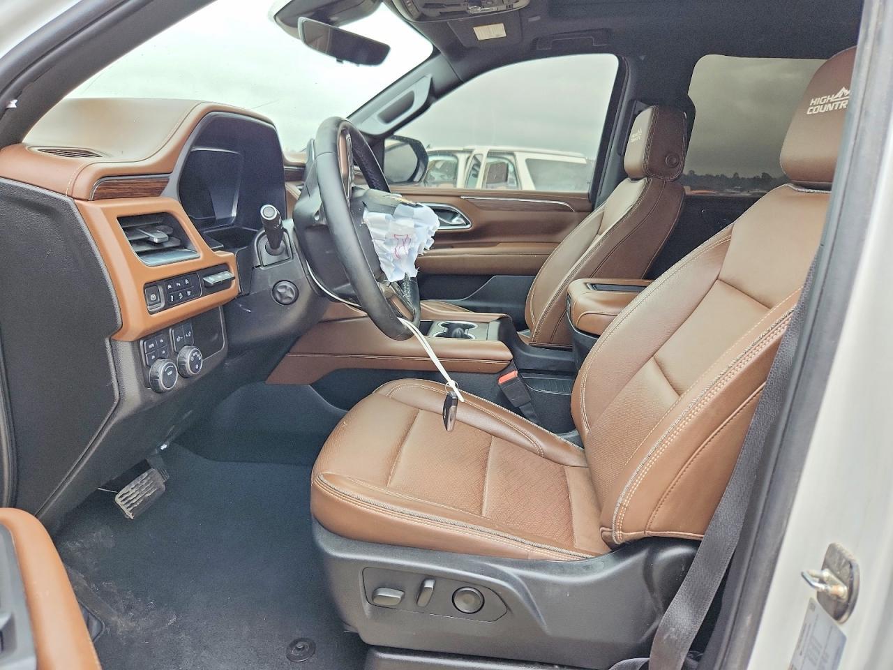2024 Chevrolet Suburban K1500 High Country - Фото 7