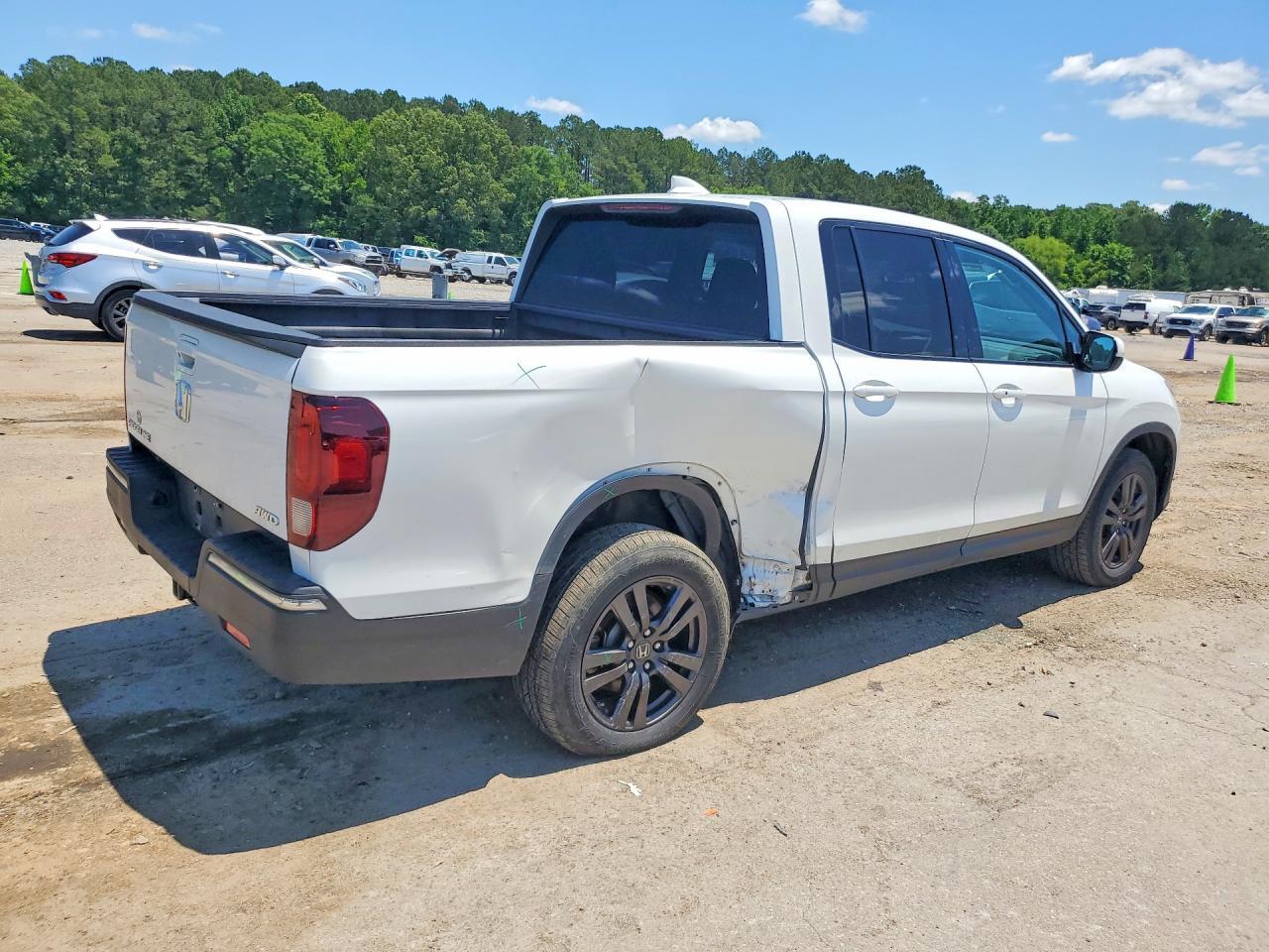 2020 Honda Ridgeline Sport - Фото 3