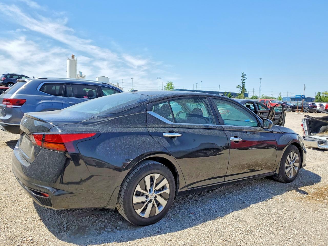 2020 Nissan Altima S - Image 3