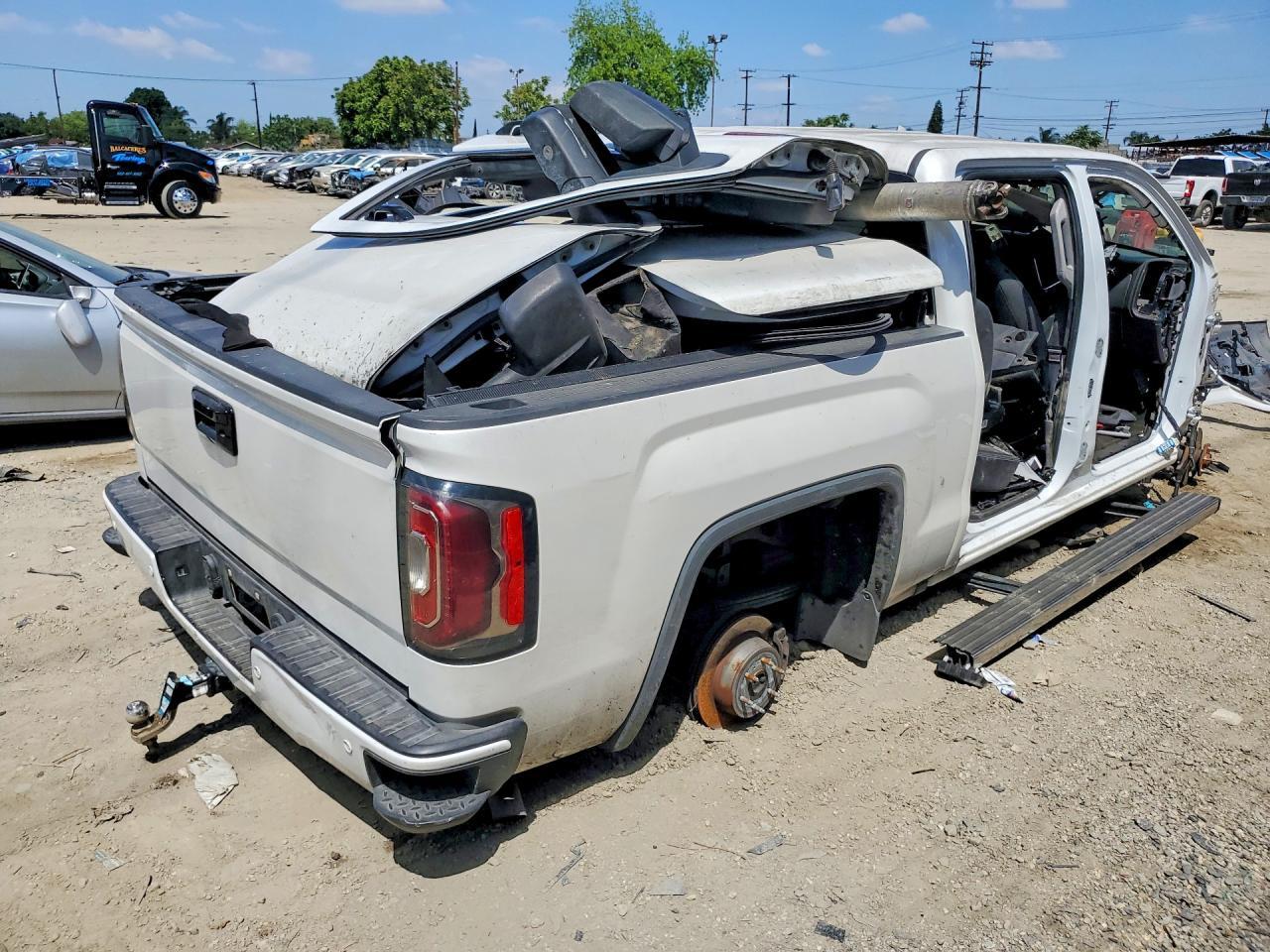 2017 GMC Sierra K1500 Denali - Image 3