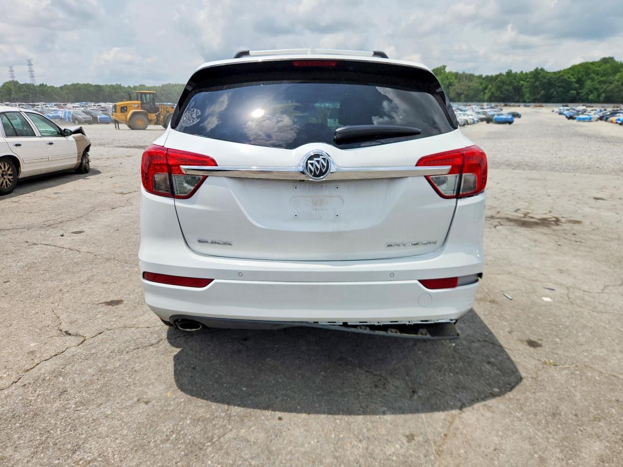 2017 Buick Envision Essence - Image 6