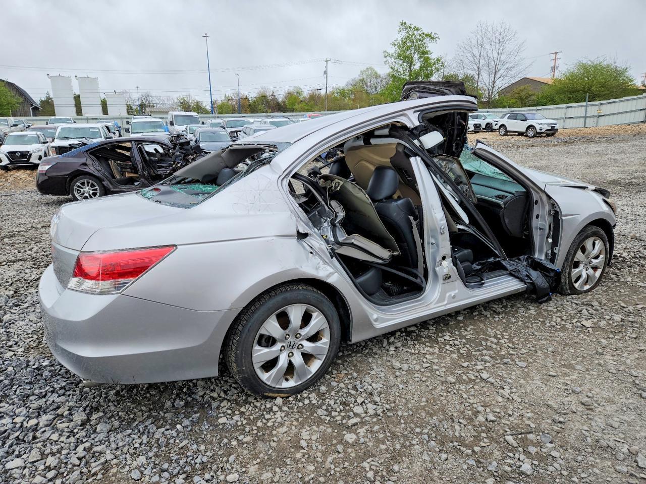 2010 Honda Accord - Фото 3