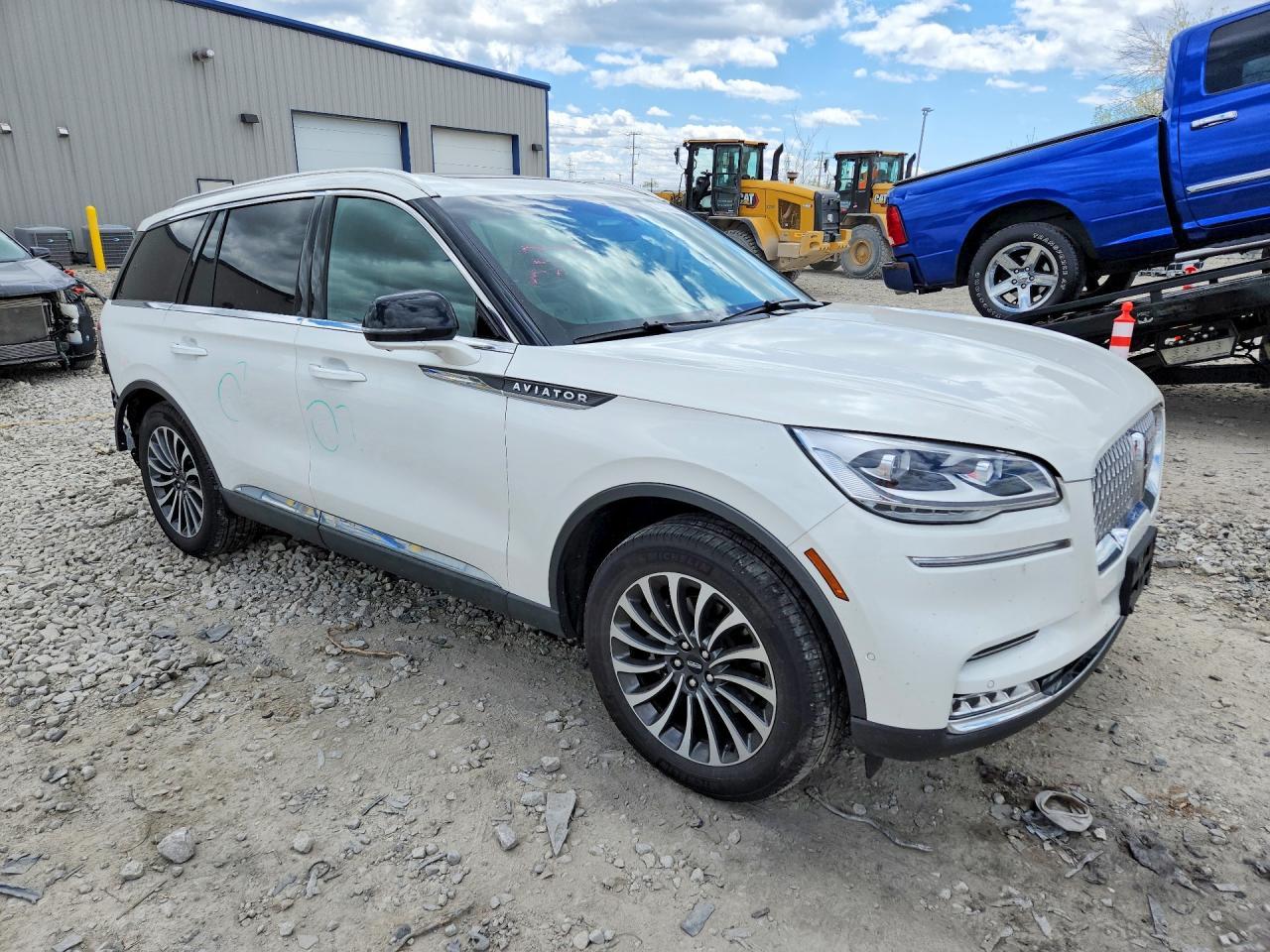 2024 Lincoln Aviator Reserve - Image 4