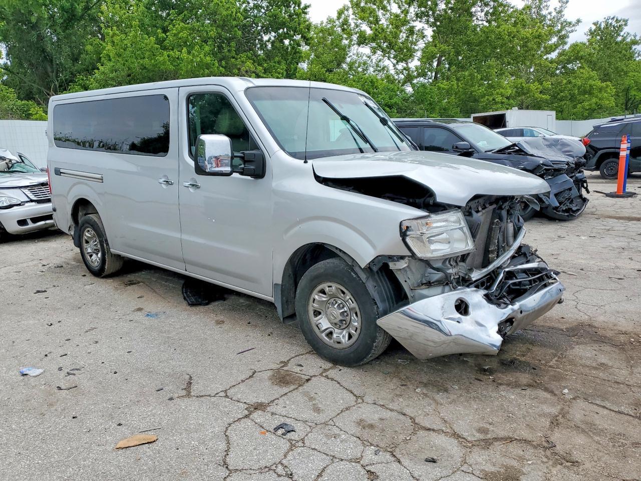 2013 Nissan Nv 3500 Hd S - Фото 4