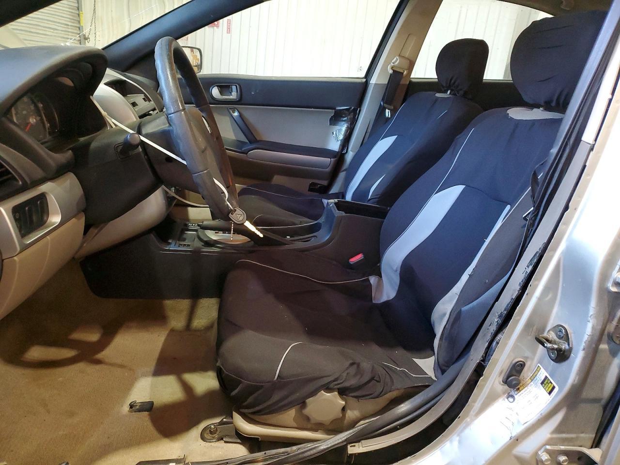 2004 Mitsubishi Galant Es Medium - Image 7