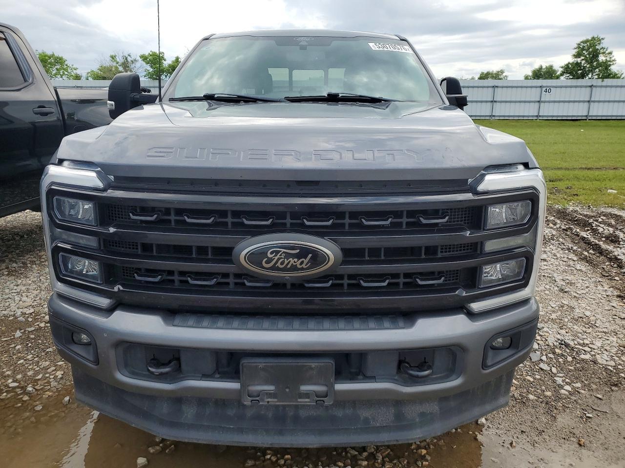 2024 Ford F250 Super Duty - Image 5