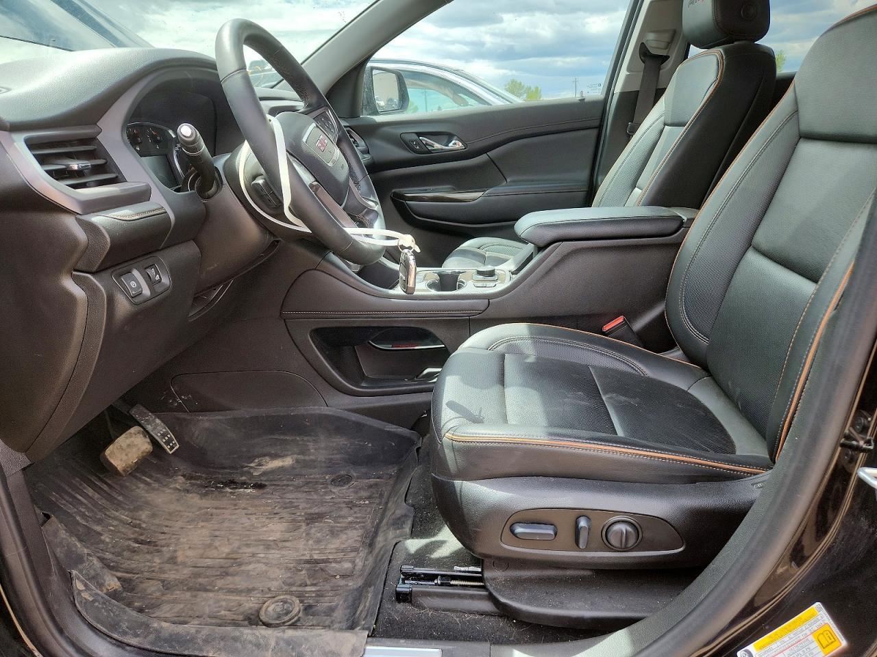 2023 GMC Acadia At4 - Image 7