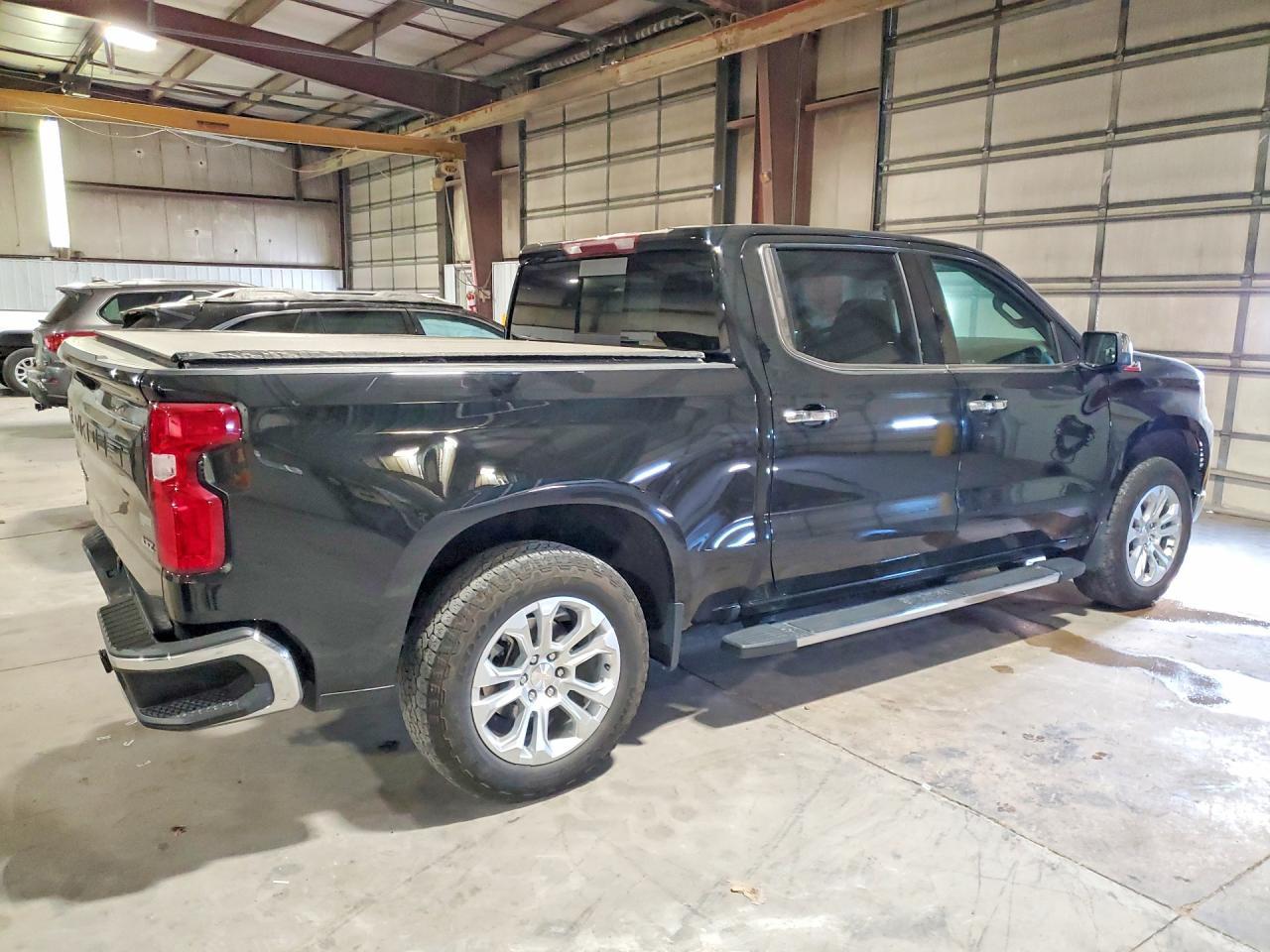 2024 Chevrolet Silverado K1500 Ltz - Image 3