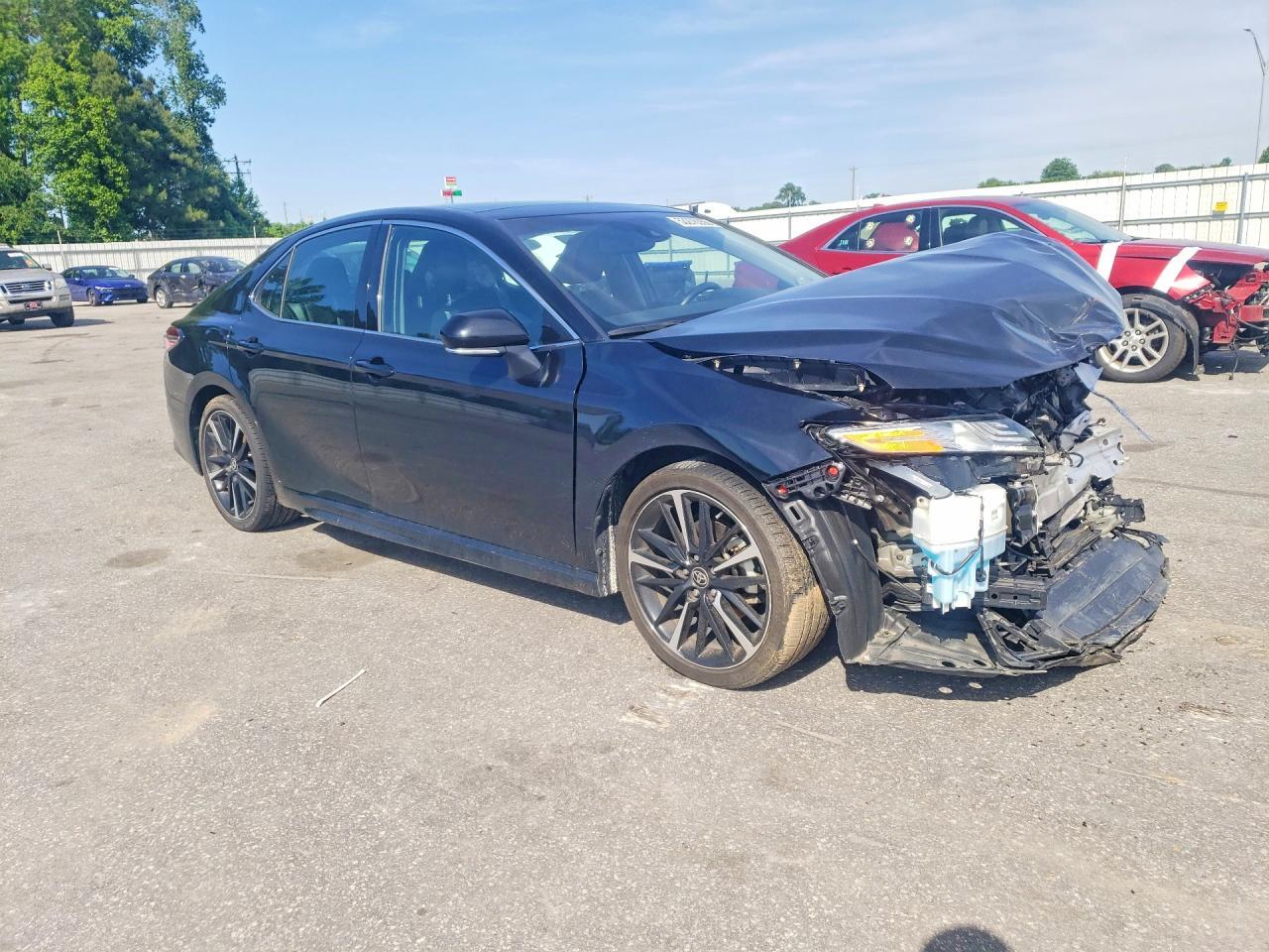 2020 Toyota Camry Xse - Image 4