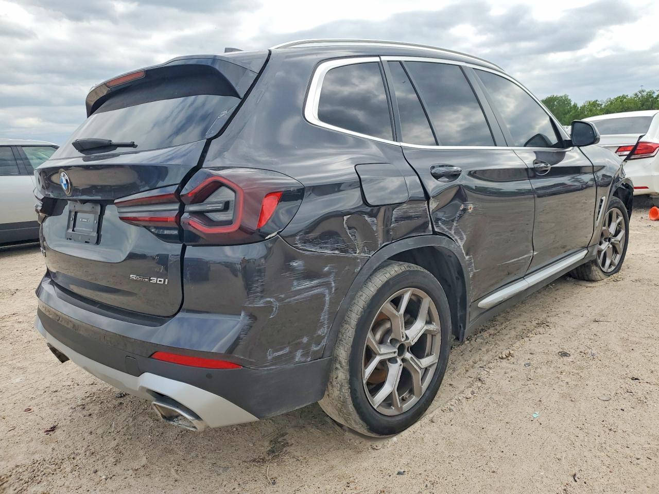 2024 BMW X3 Sdrive30I - Image 3