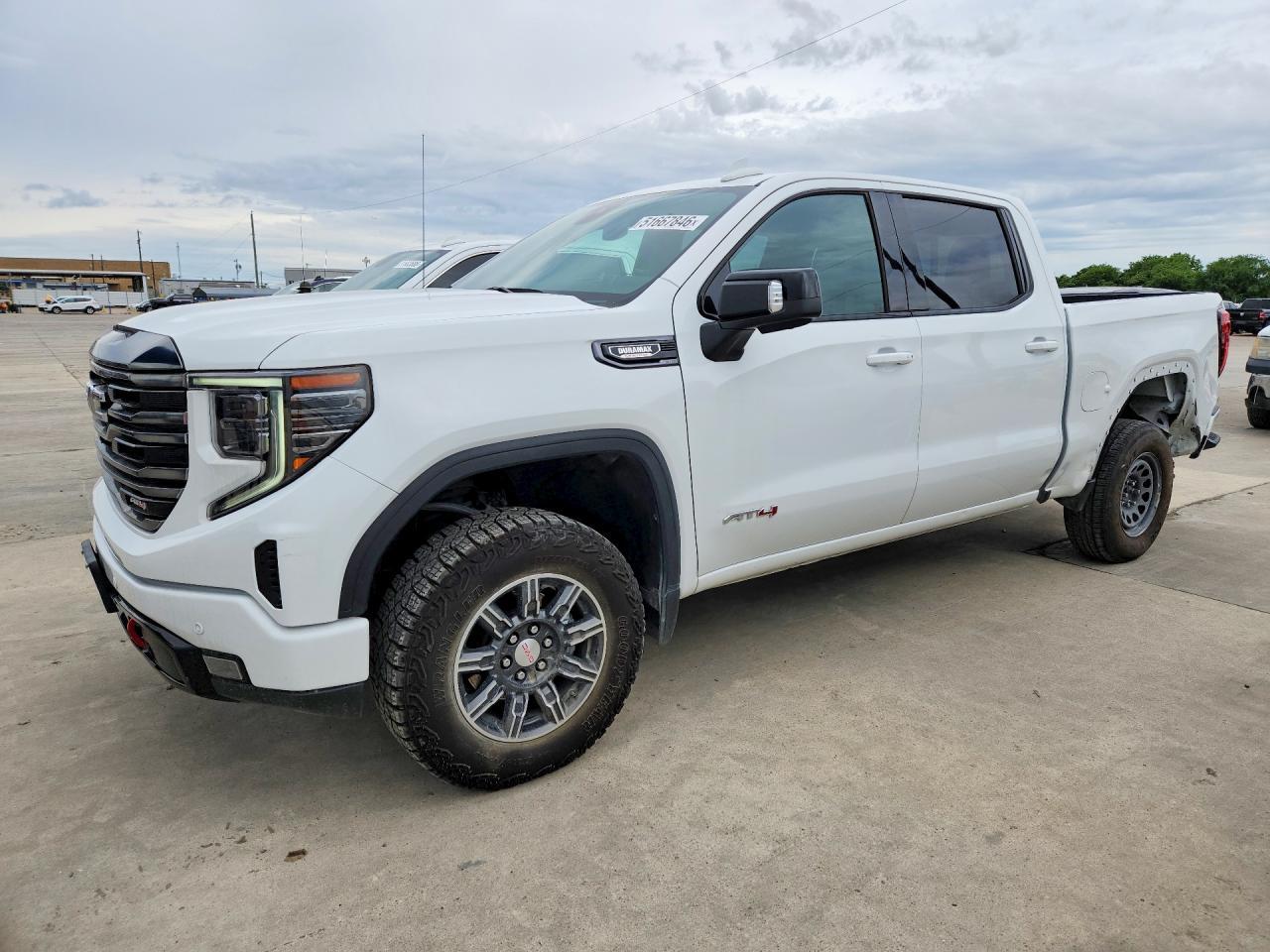 2024 GMC Sierra K1500 At4