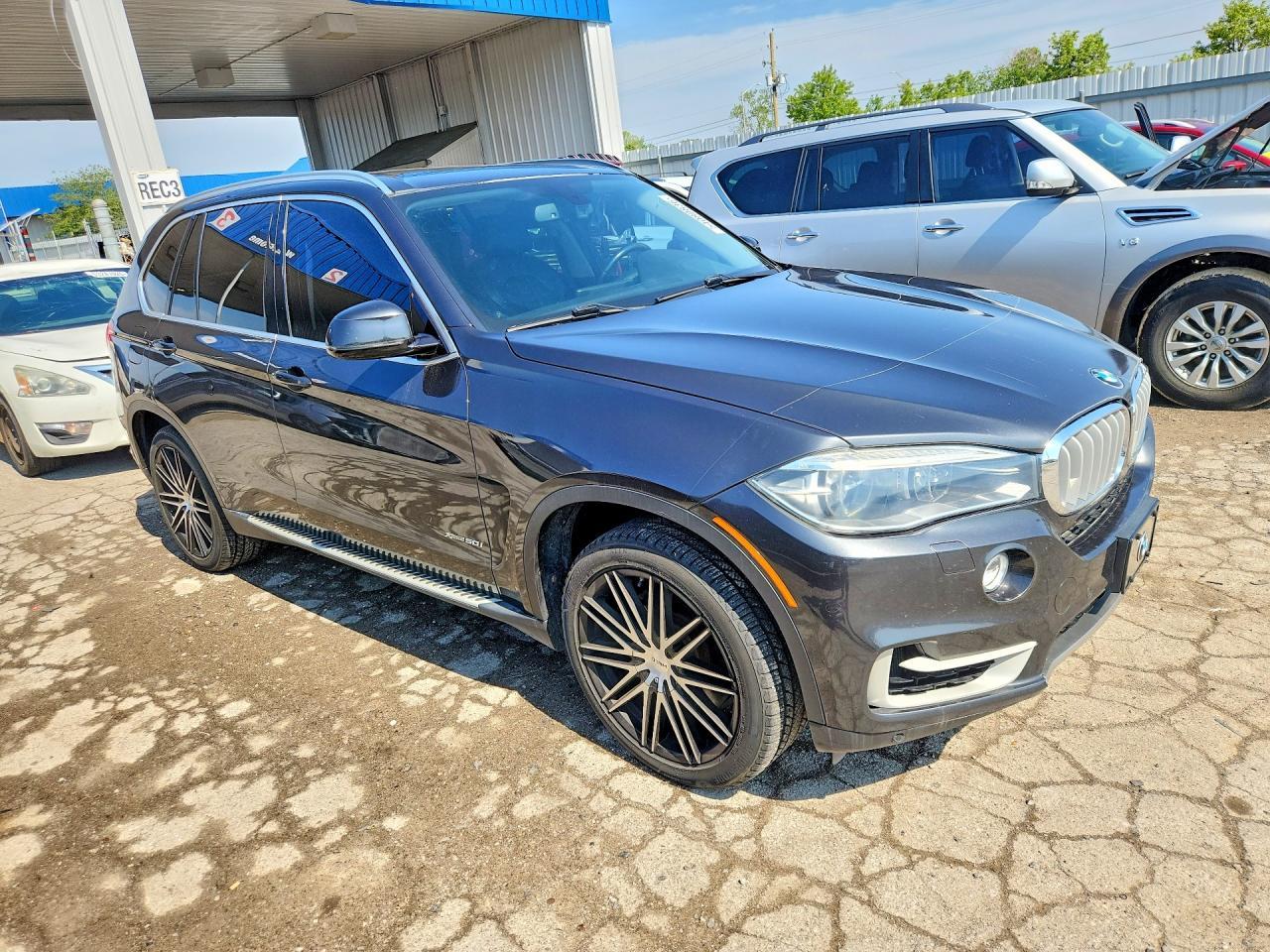 2015 BMW X5 xDrive50I - Image 4