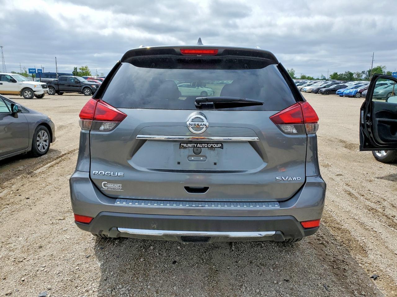 2017 Nissan Rogue Sv - Фото 6