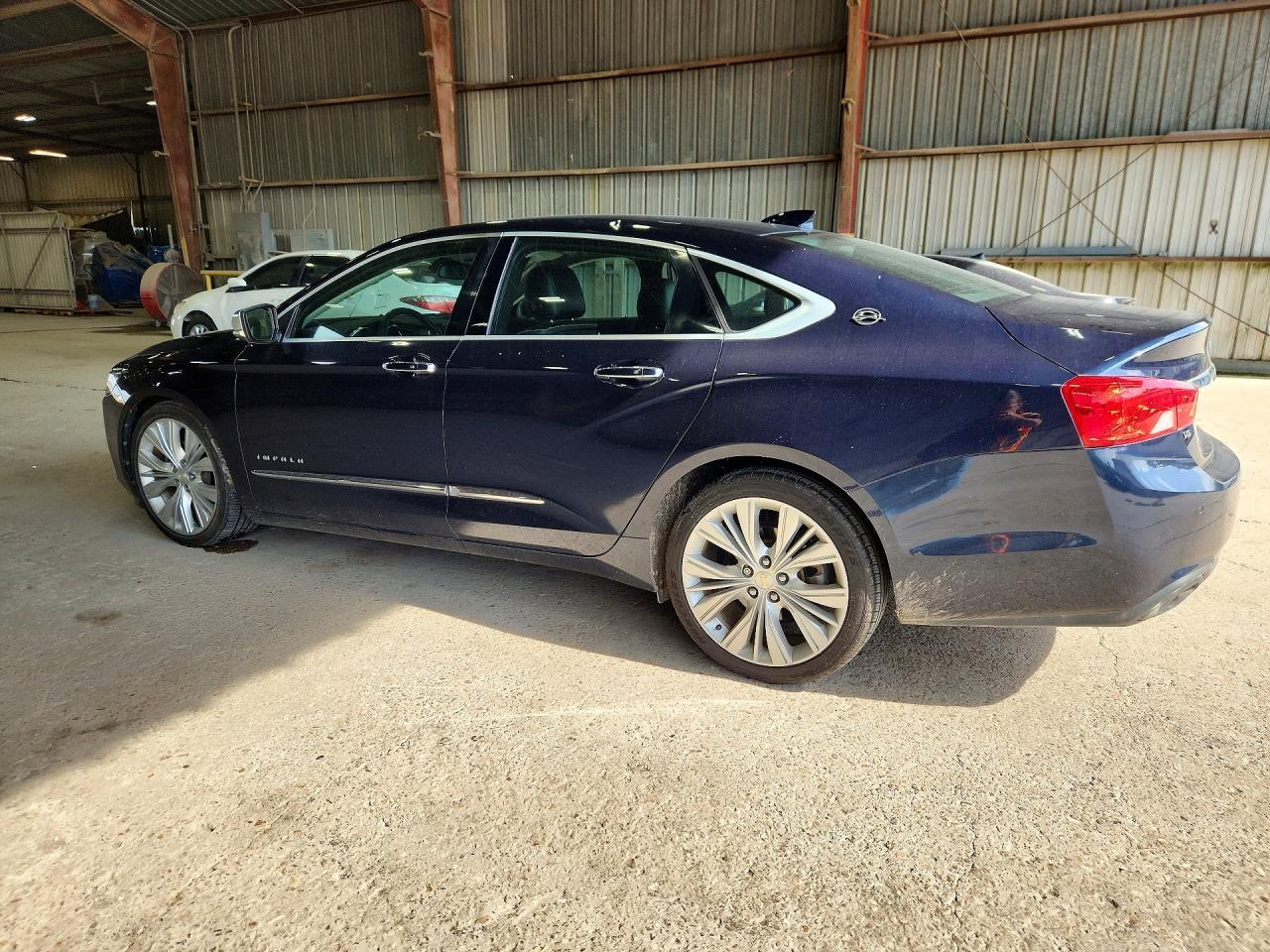 2015 Chevrolet Impala Ltz - Фото 2