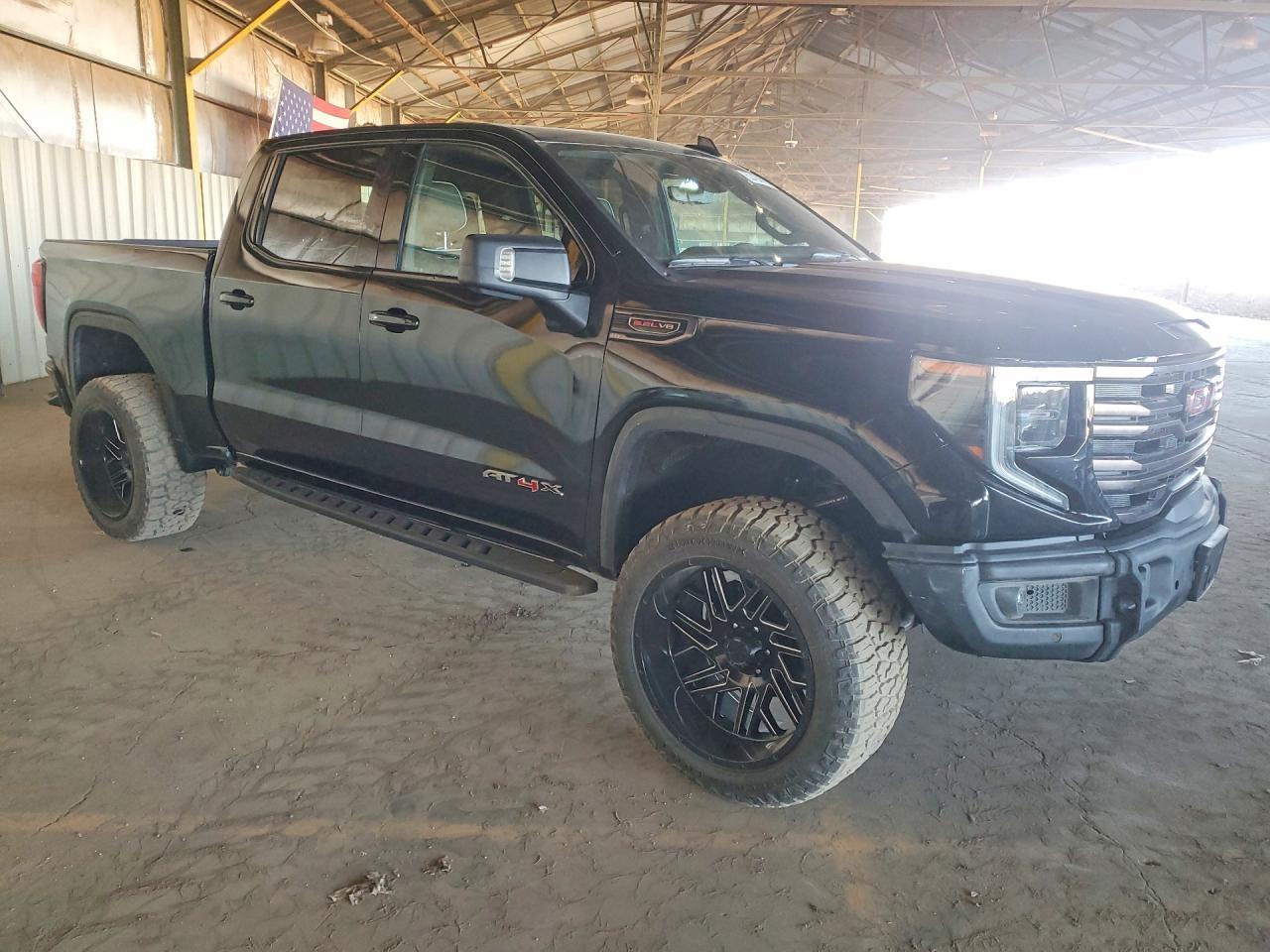 2026 GMC Sierra K1500 At4X - Image 4