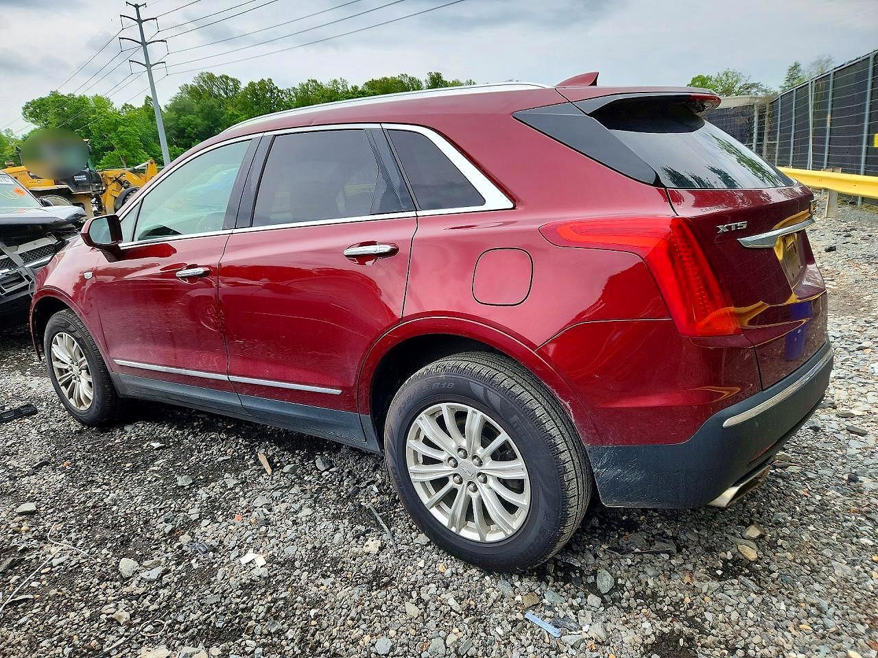 2017 Cadillac Xt5 - Фото 2
