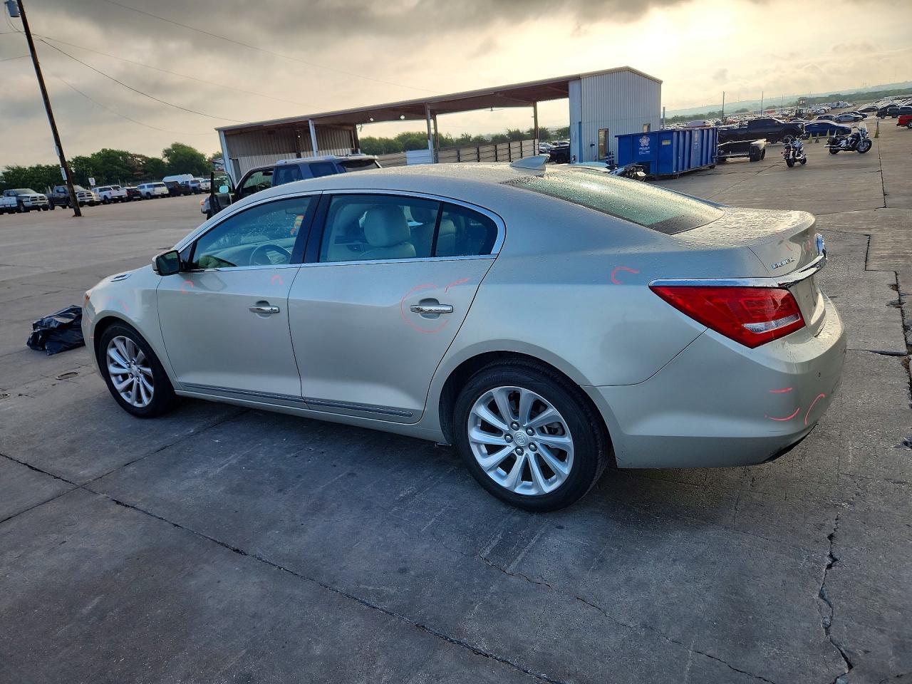 2015 Buick Lacrosse - Image 2