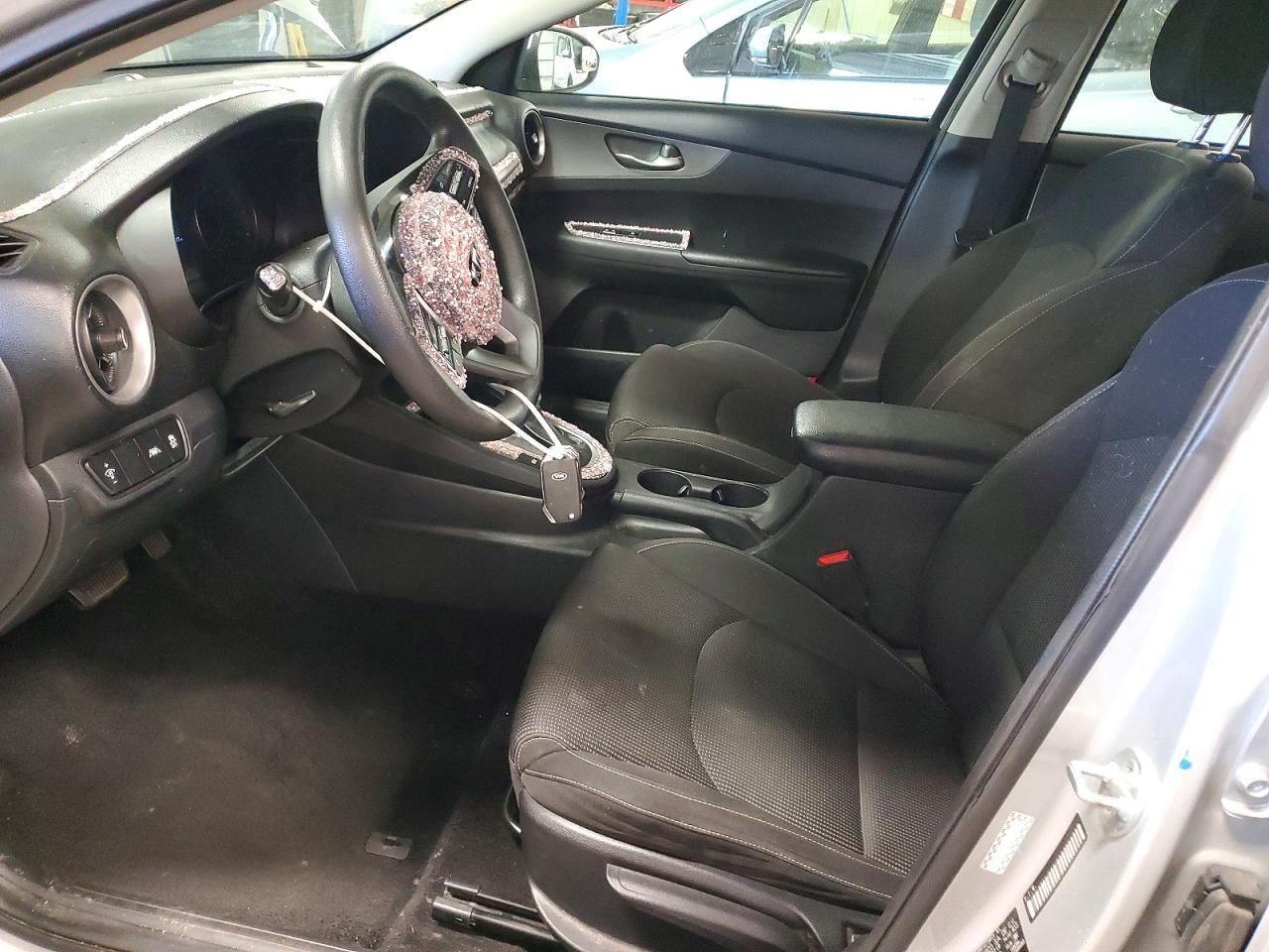 2021 Kia Forte Lxs - Image 7