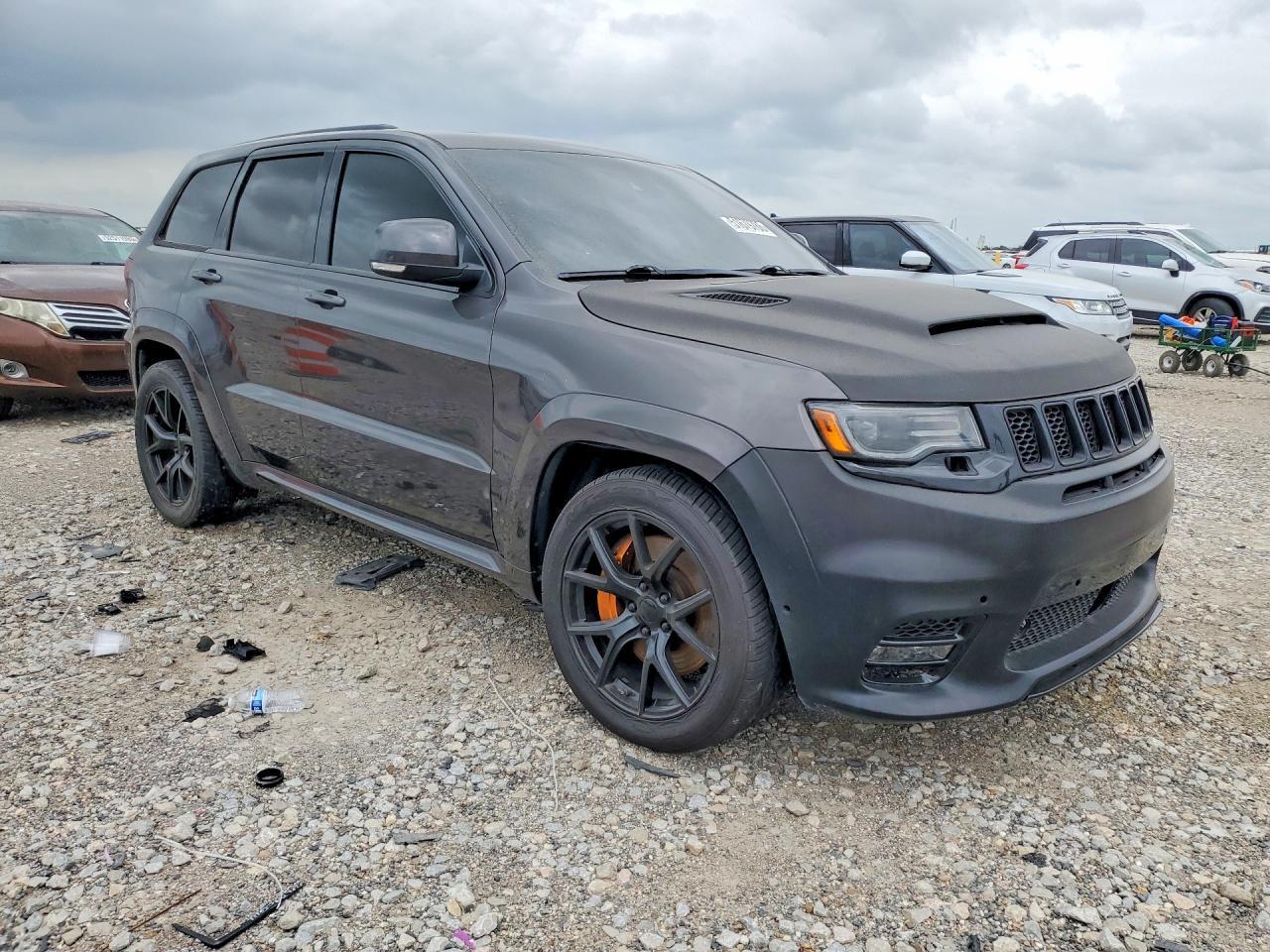 2015 Jeep Grand Cherokee Srt-8 - Image 4