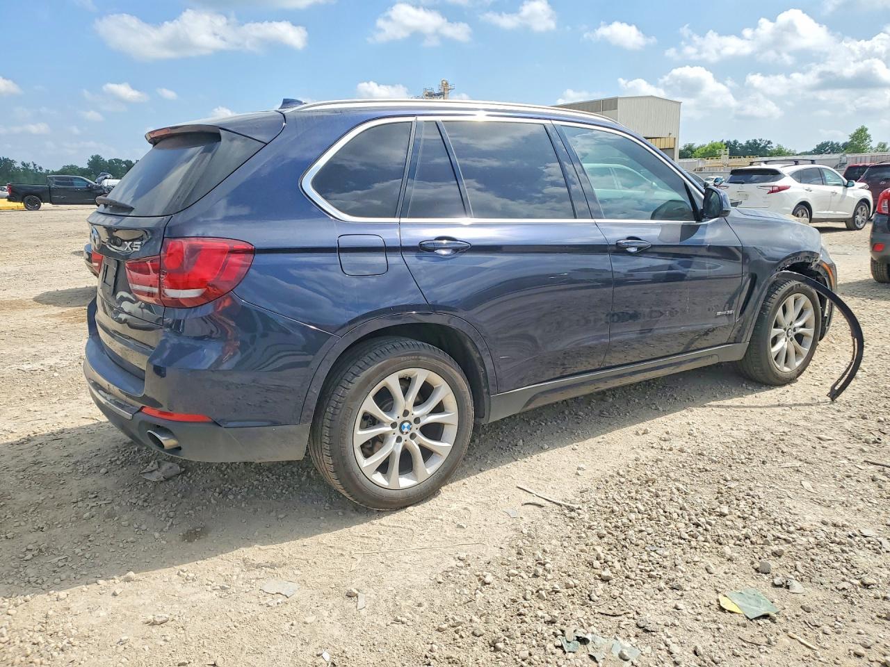2015 BMW X5 Sdrive35I - Фото 3