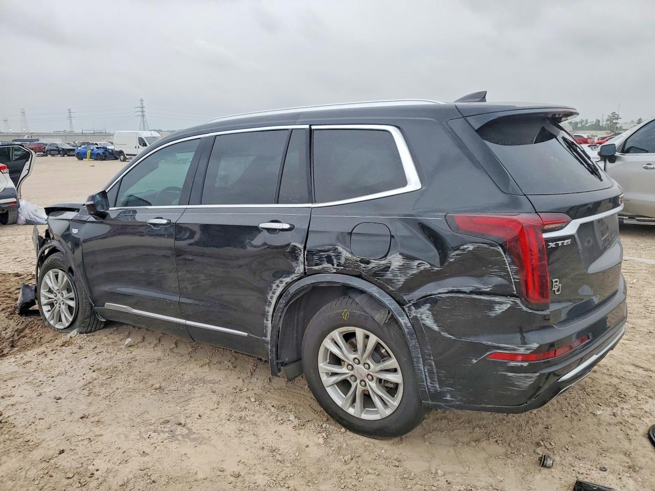 2021 Cadillac Xt6 Luxury - Фото 2