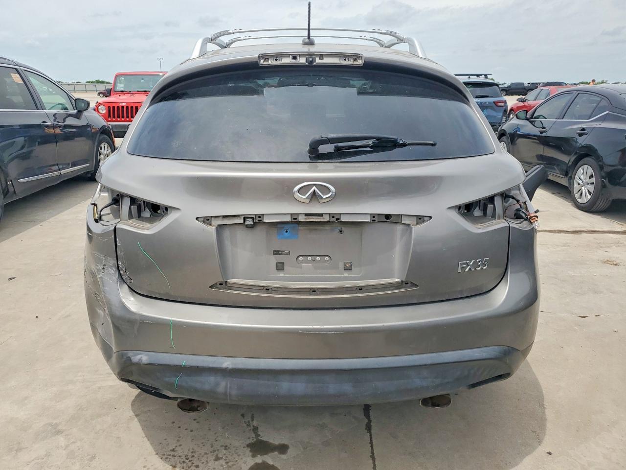 2010 Infiniti Fx35 Base - Фото 6