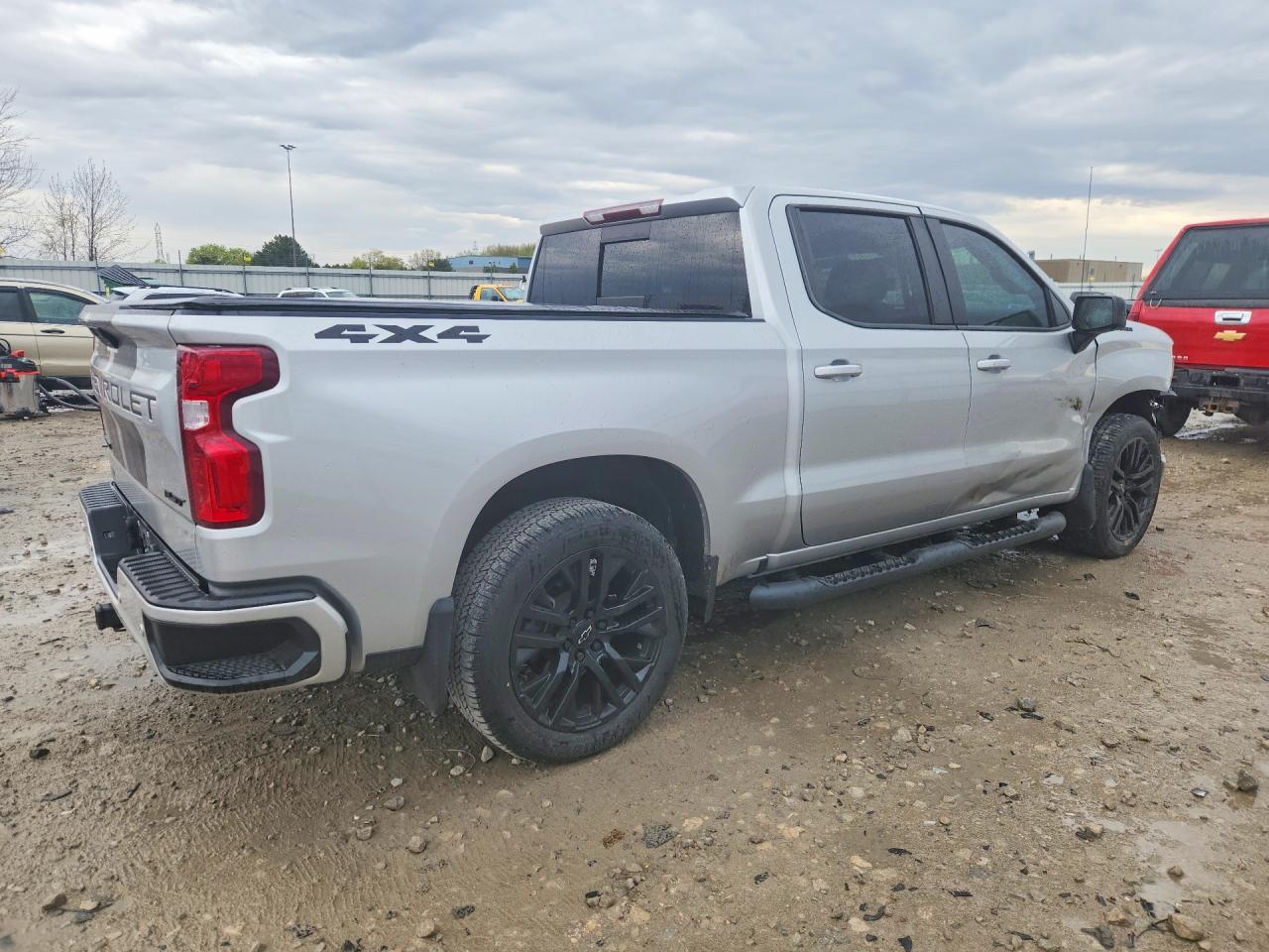 2020 Chevrolet Silverado K1500 Rst - Image 3